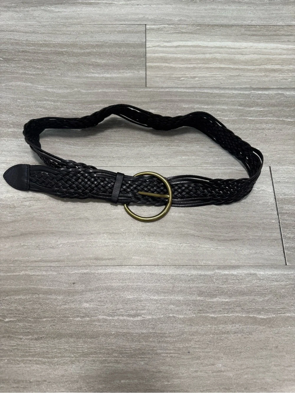 Woven Leather Circle-Buckle Waist Belt - Black
